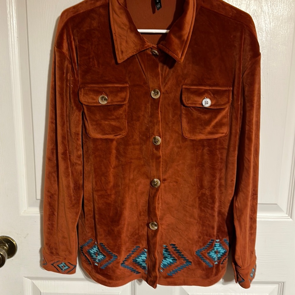 New without tags ! Two 2 Fly shacket super soft x small
